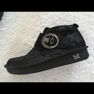 Algeria Shoes Paisley Ankle Boot Black Beauty 8